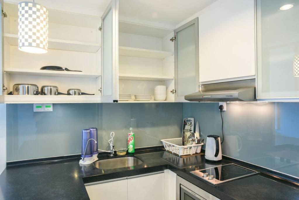 Casa Residency Service Apartment By Moonlight 쿠알라룸푸르 외부 사진